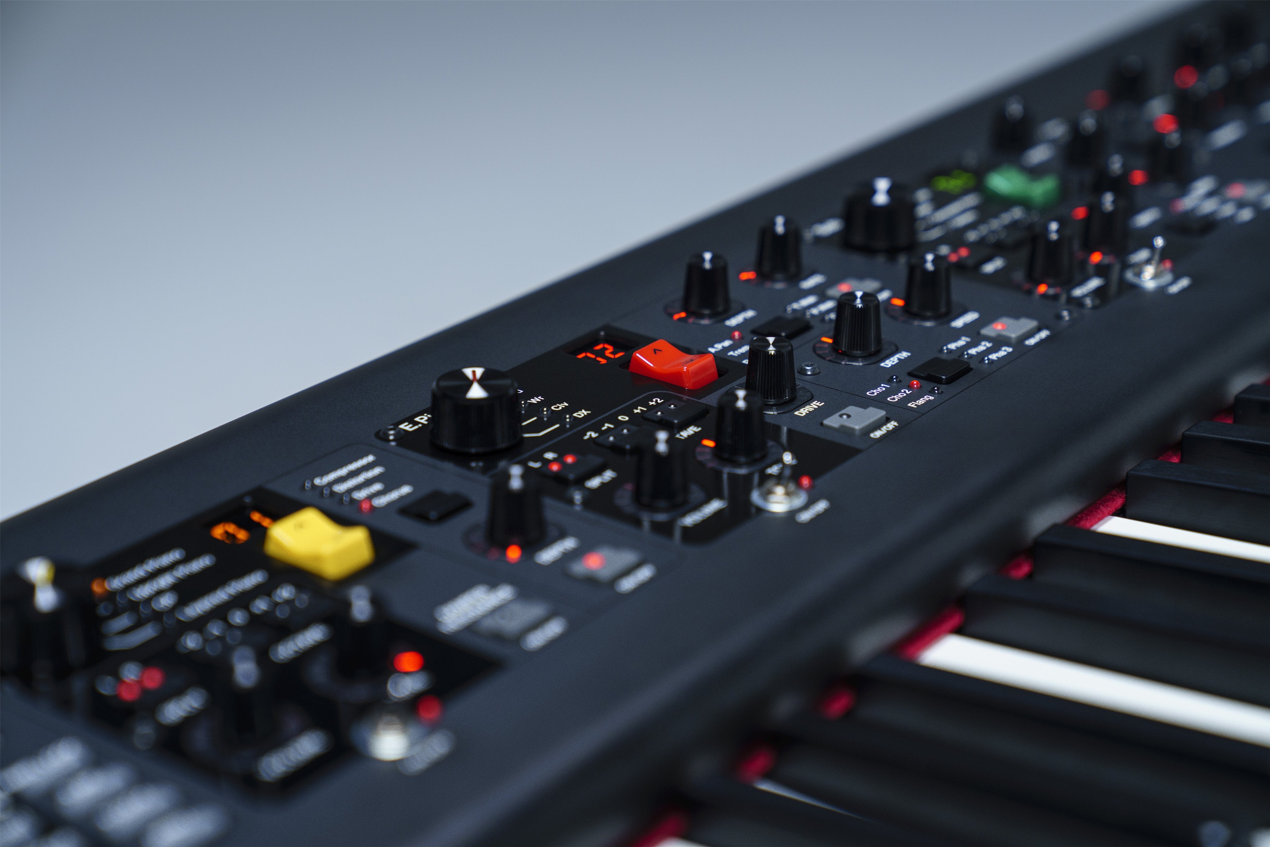 YAMAHA CP-73 Stagepiano