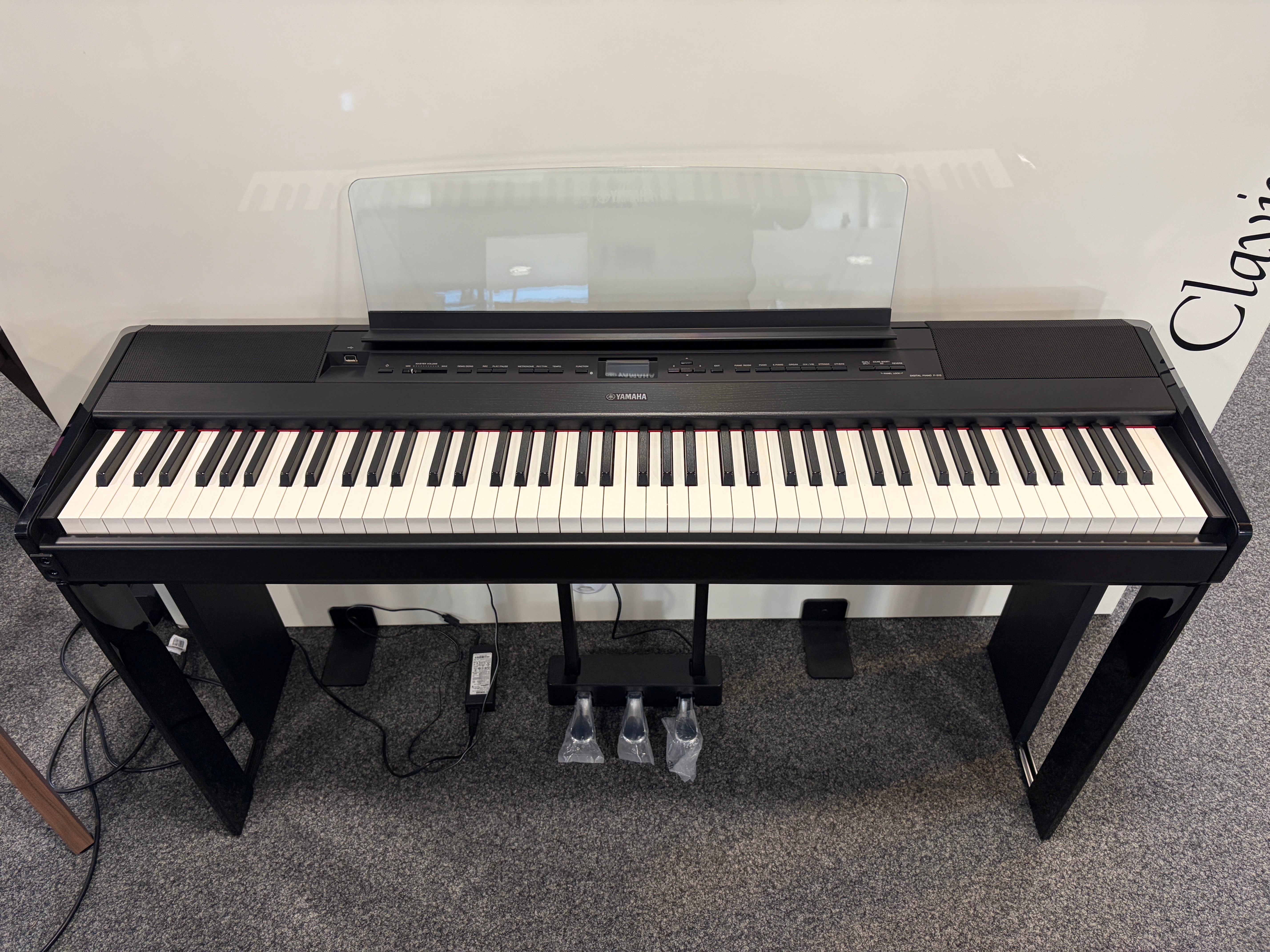 YAMAHA P-515 Stagepiano SET 2 inkl. Ständer L-515 und Pedaleinheit LP-1 - Occasion