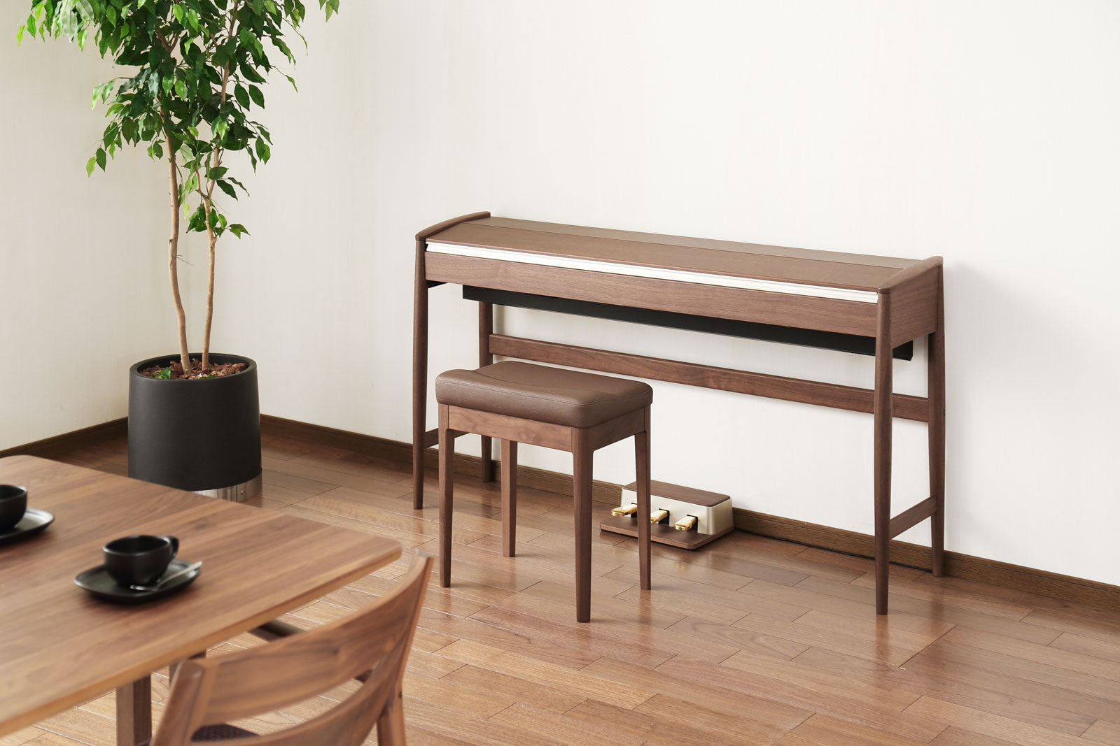 ROLAND KIYOLA KF-10 Design Digitalpiano
