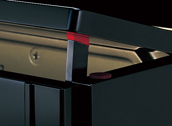 YAMAHA YUS1 Akustik-Piano