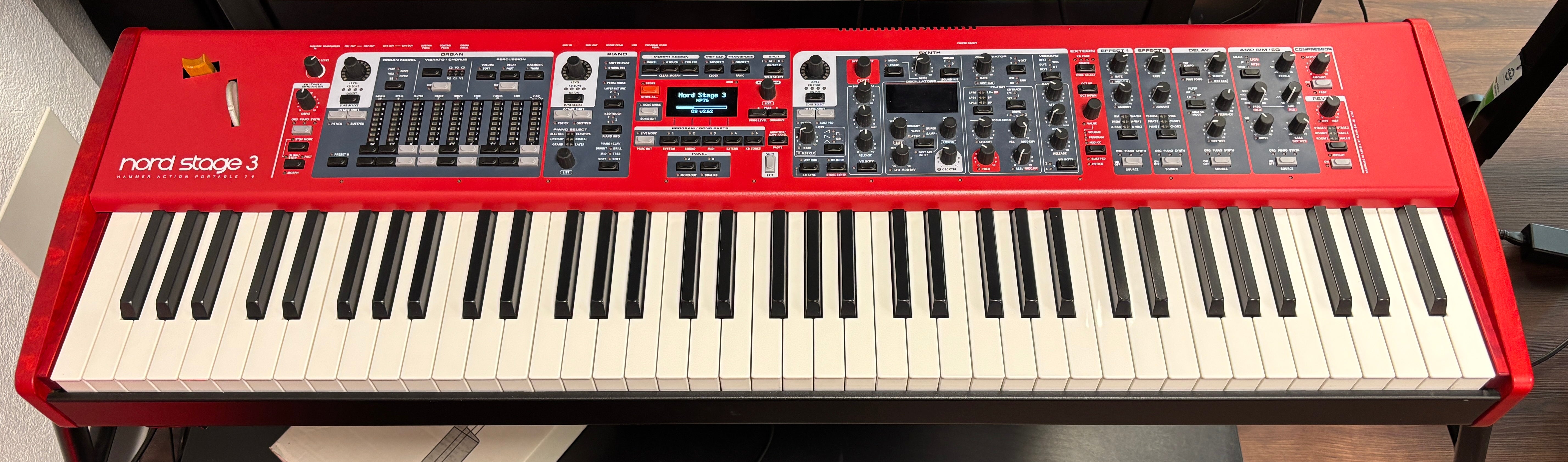 NORD Stage 3 HP 76 Stagepiano / Synthesizer Occasion