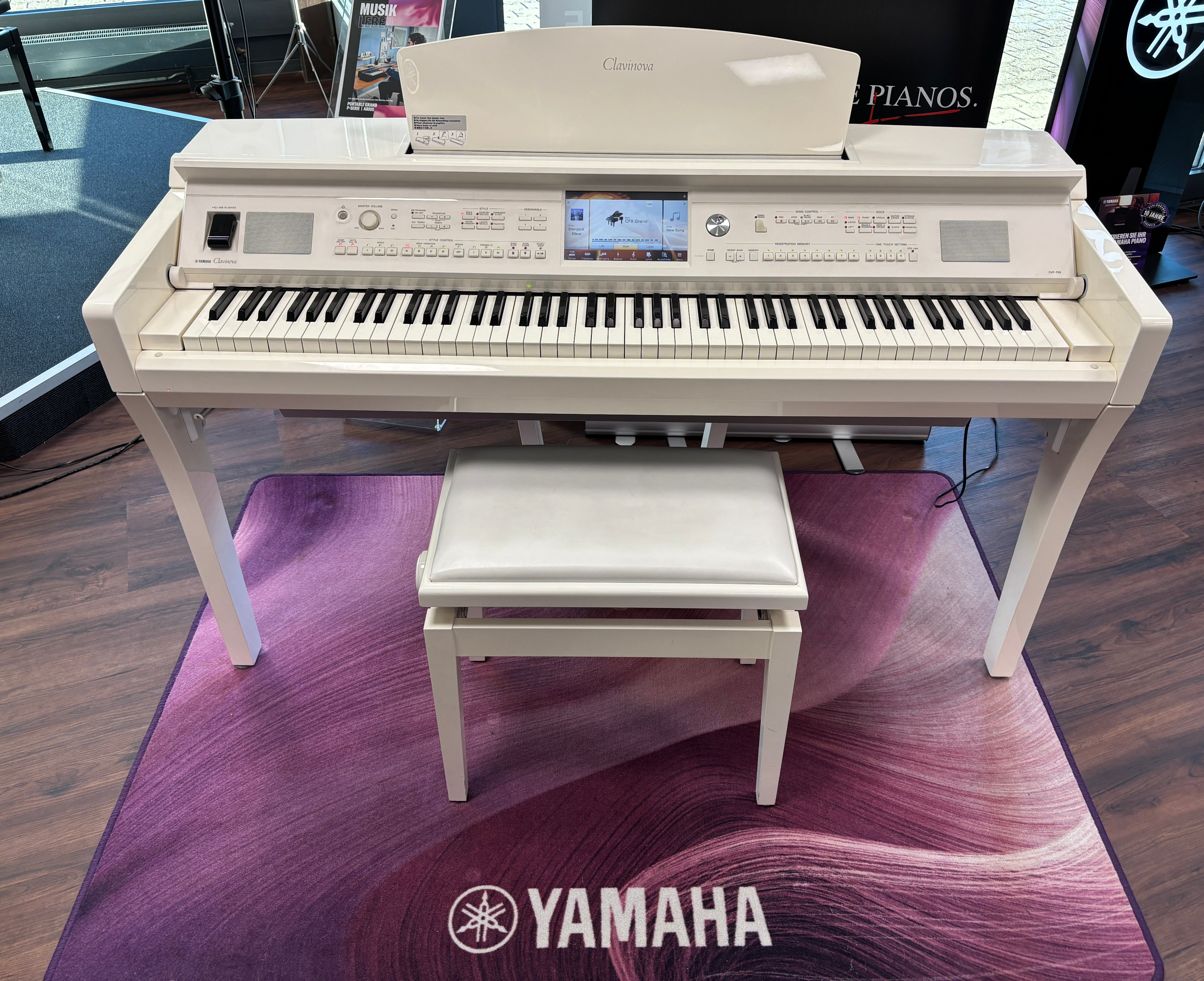 YAMAHA Clavinova CVP-709 PWH Digitalpiano Occasion