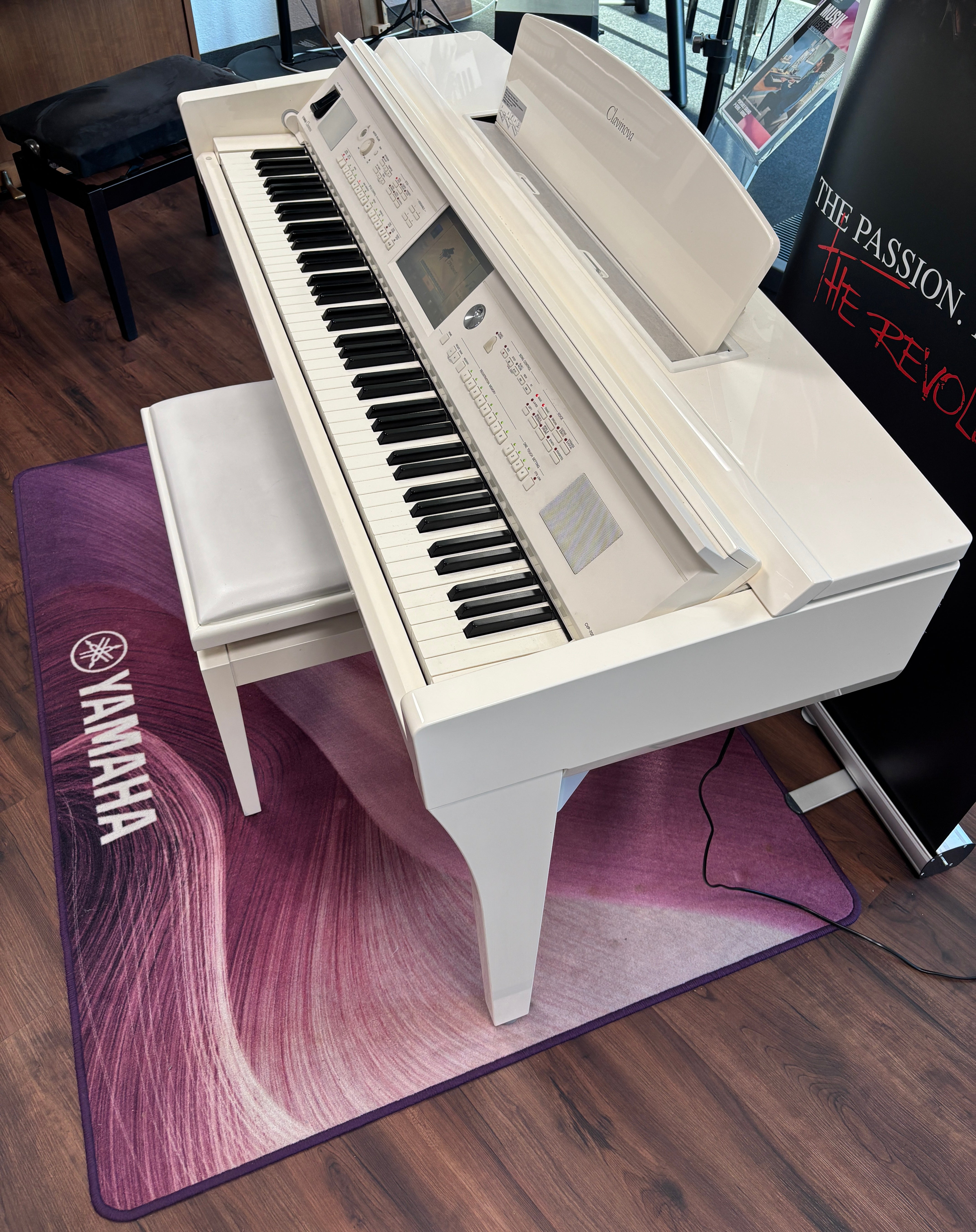 YAMAHA Clavinova CVP-709 PWH Digitalpiano Occasion