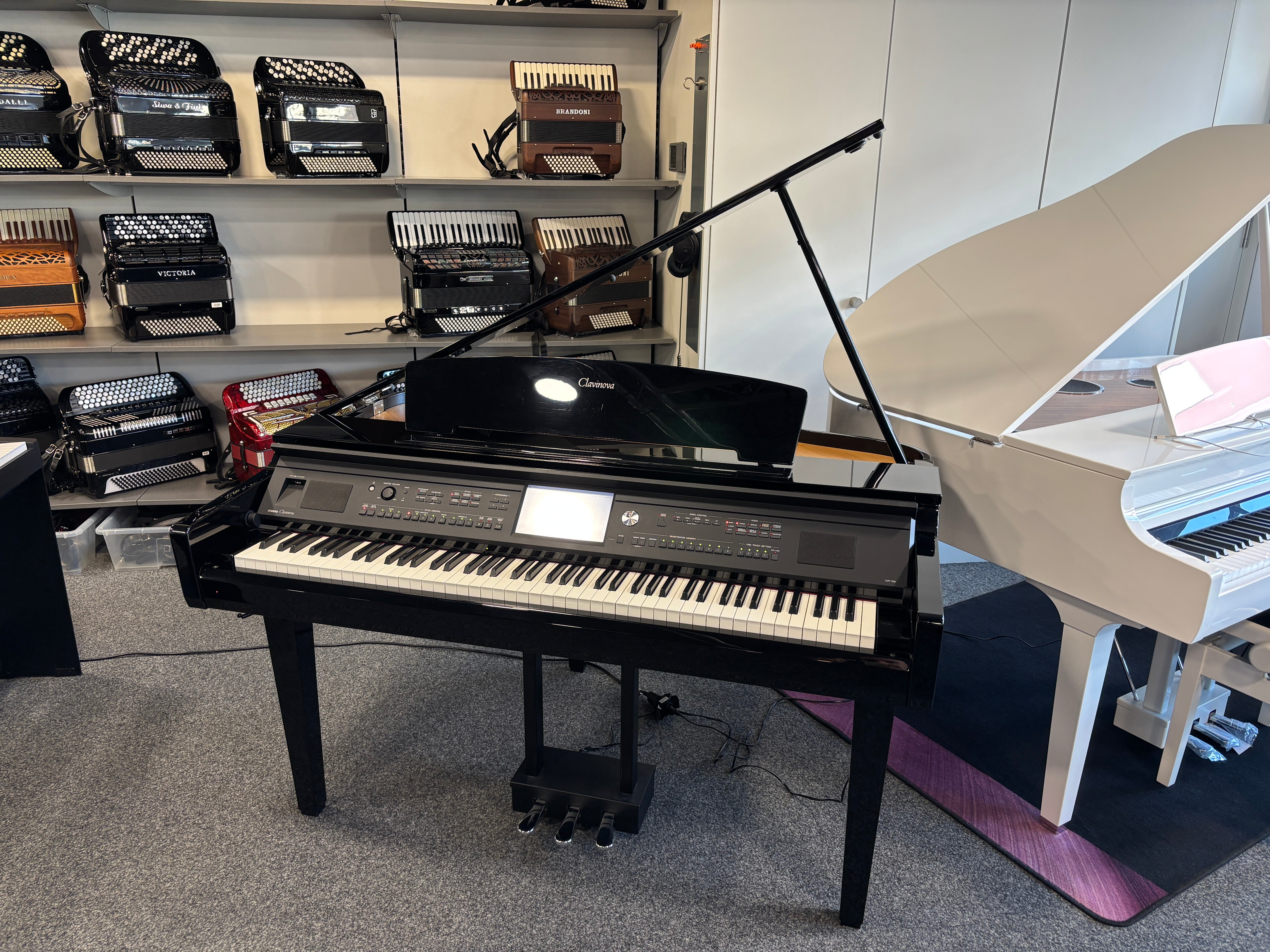 YAMAHA Clavinova CVP-709 GP PE Digitalflügel Occasion