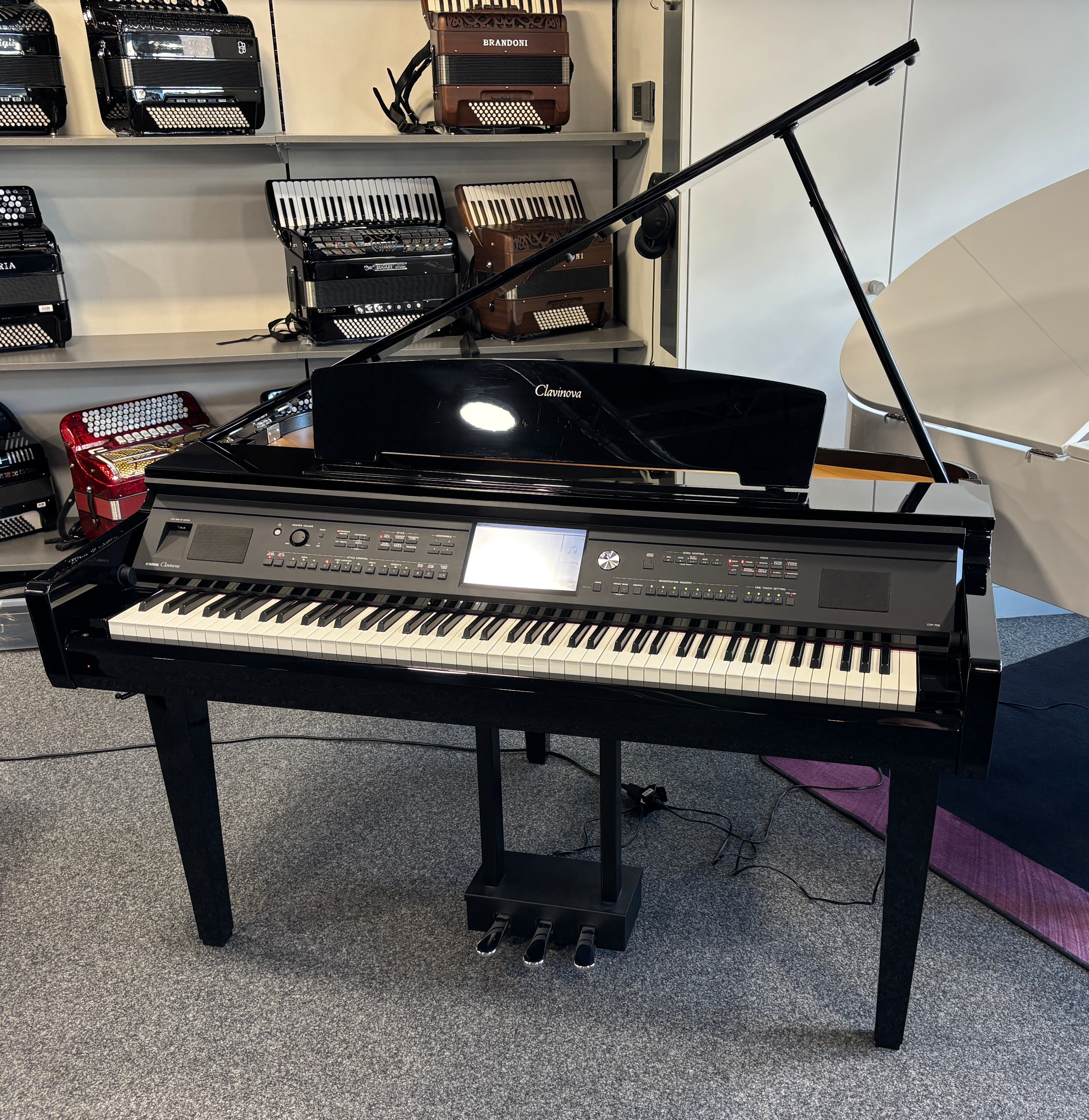 YAMAHA Clavinova CVP-709 GP PE Digitalflügel Occasion