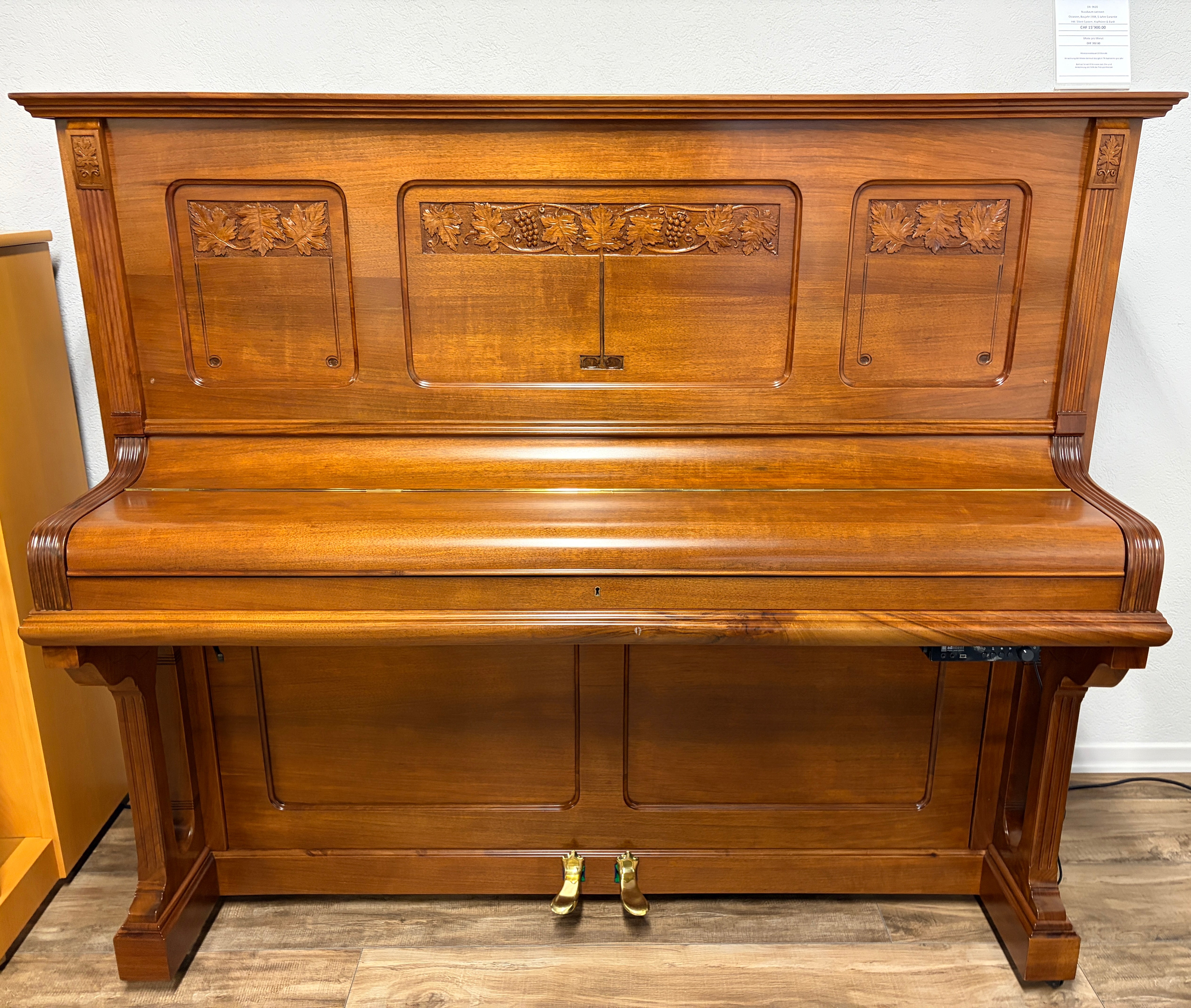 BURGER & JACOBI BIEL Nussbaum Silent-Piano Occasion