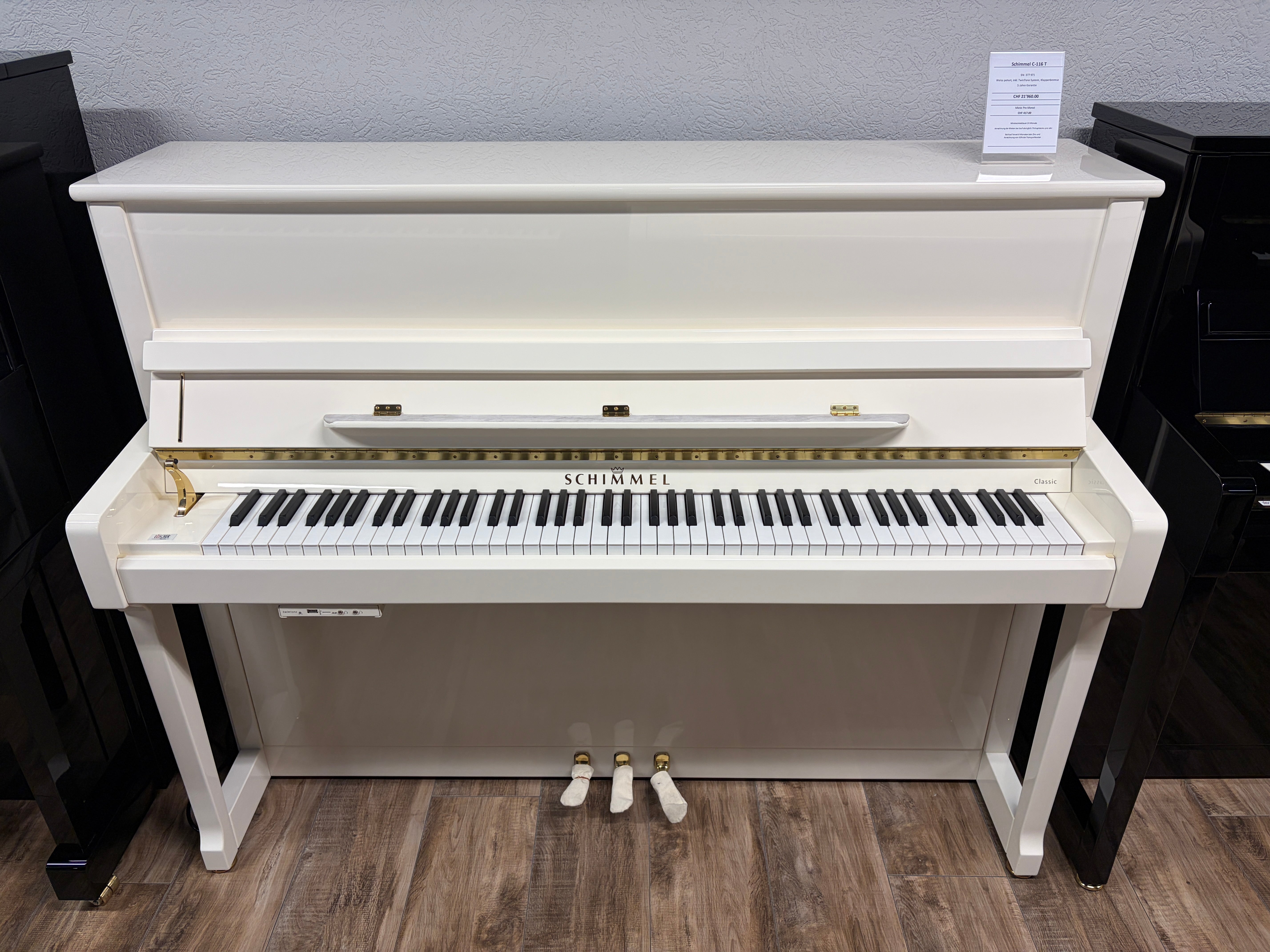 SCHIMMEL C 116 Tradition TwinTone-Piano - weiss poliert