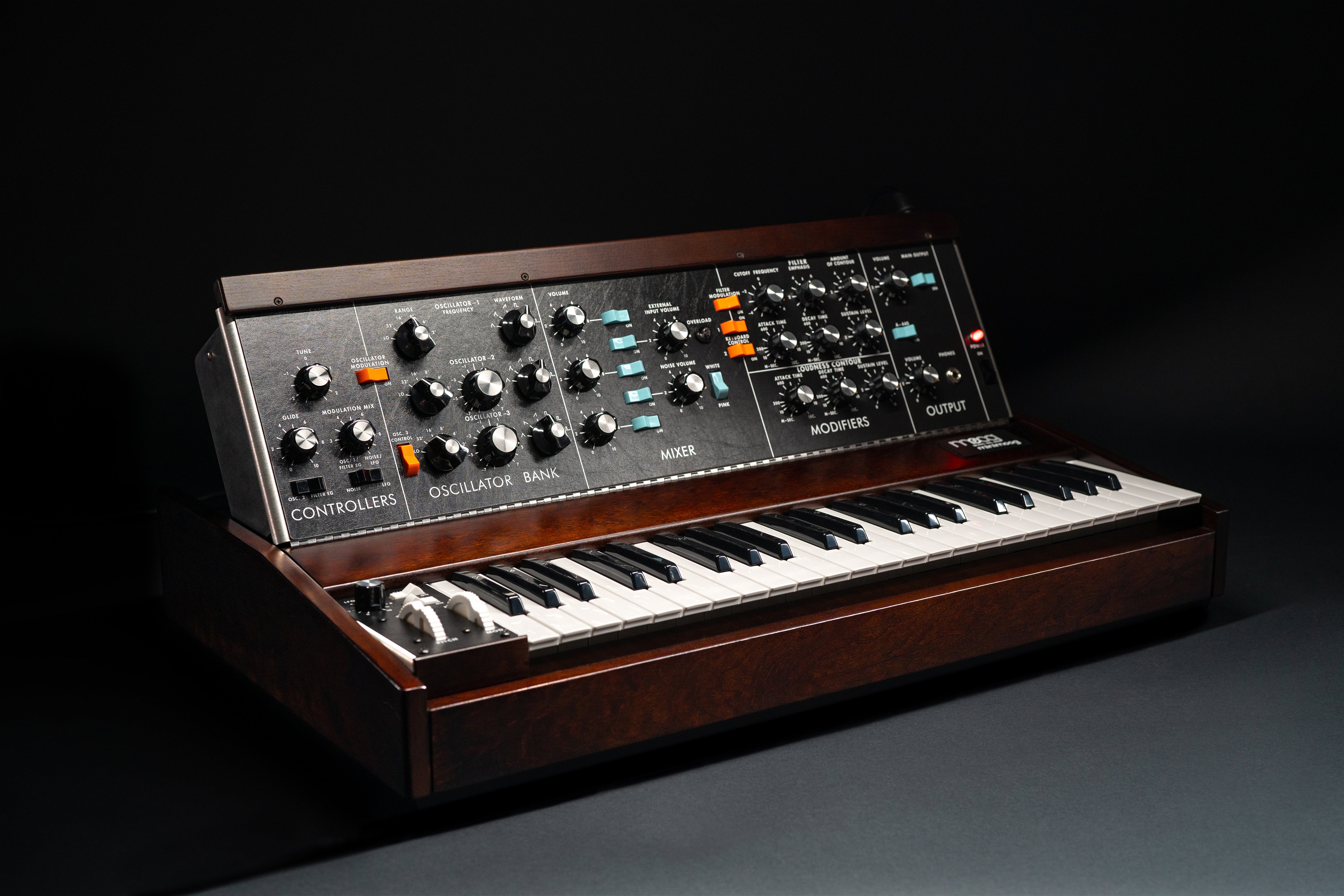 MOOG Minimoog Model D 2022 Analog Synthesizer Limited Edition