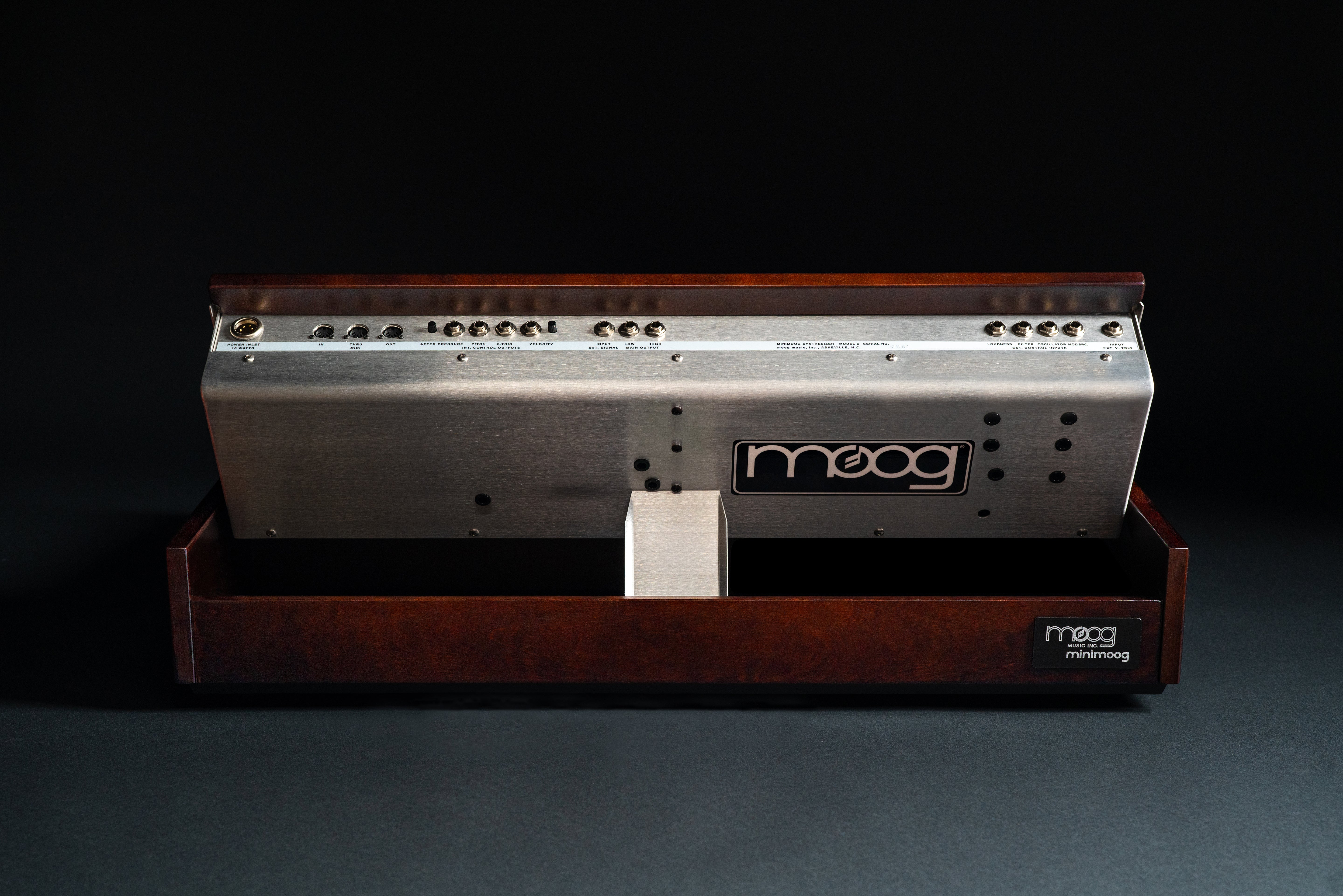MOOG Minimoog Model D 2022 Analog Synthesizer Limited Edition