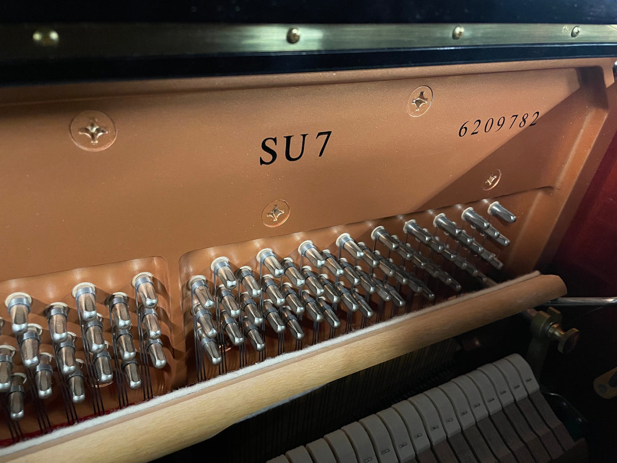 YAMAHA SU7 PE schwarz poliert Akustik-Piano Occasion