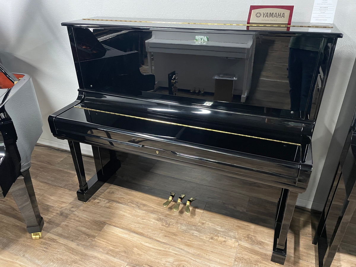 YAMAHA SU7 PE schwarz poliert Akustik-Piano Occasion